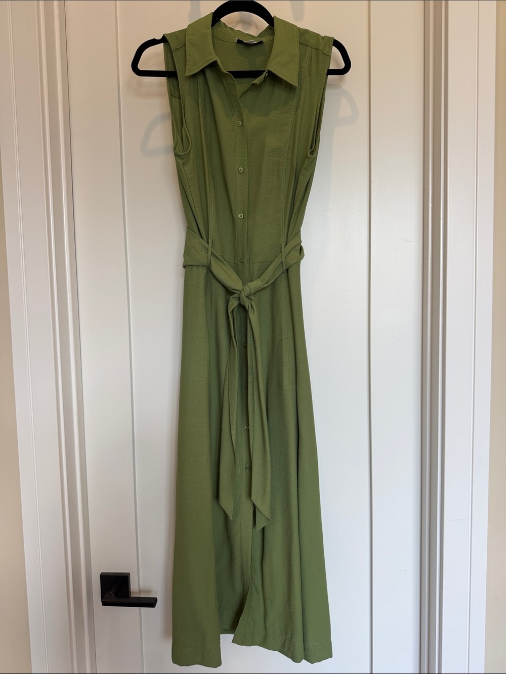 Reiss Sleeveless Olive Green Button-Front Shirt Dress with Self-Tie Belt